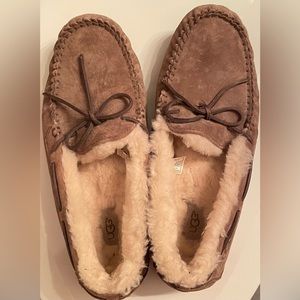 UGG women’s moccasins size 12 Genuine!!